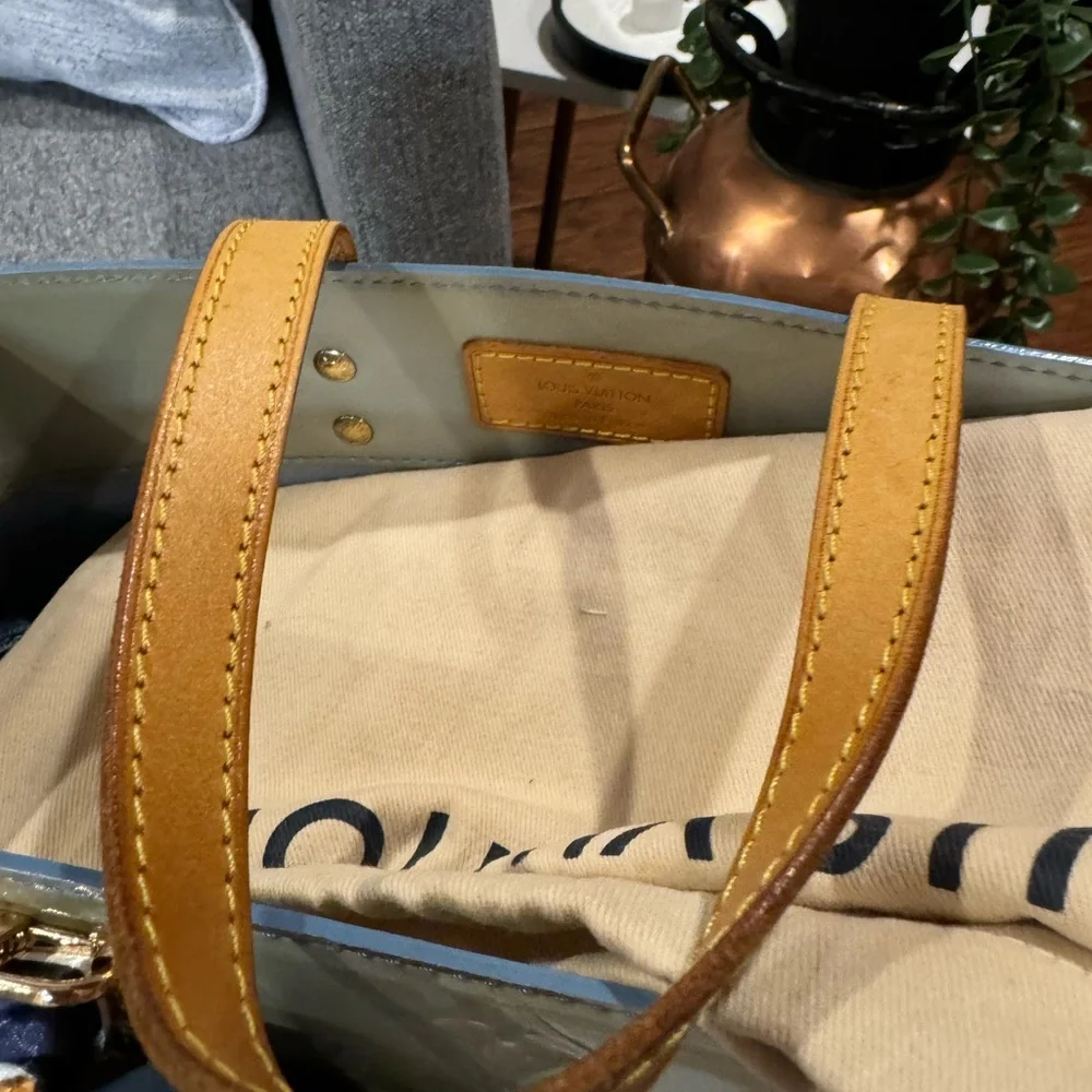 LV mono vernis reade mm tote seafoam green